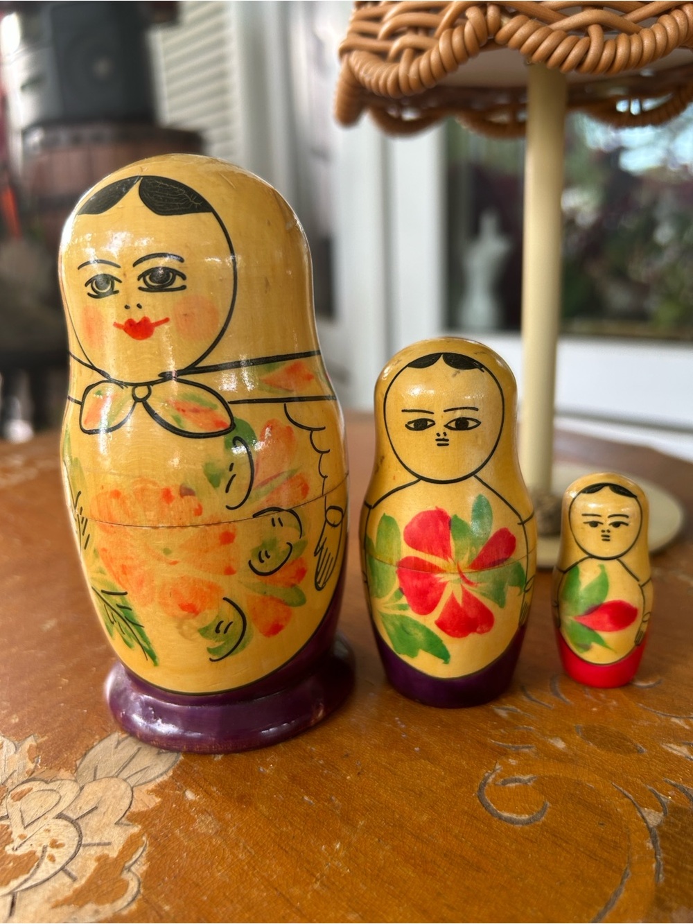 Vintage Hand-Painted Matryoshka Nesting Dolls